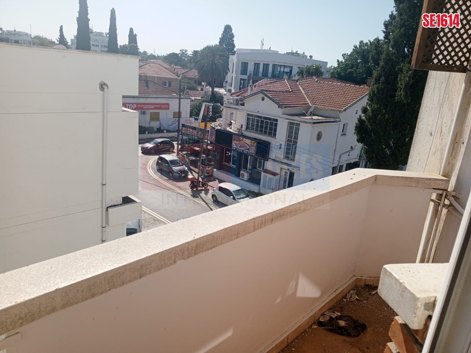 SE1614_477871cf4461 Central Office, Koskluciftlik, Lefkosa, North Cyprus Properties for Rent